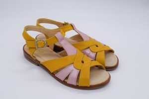 Sandalia Mila Amarillo y rosado